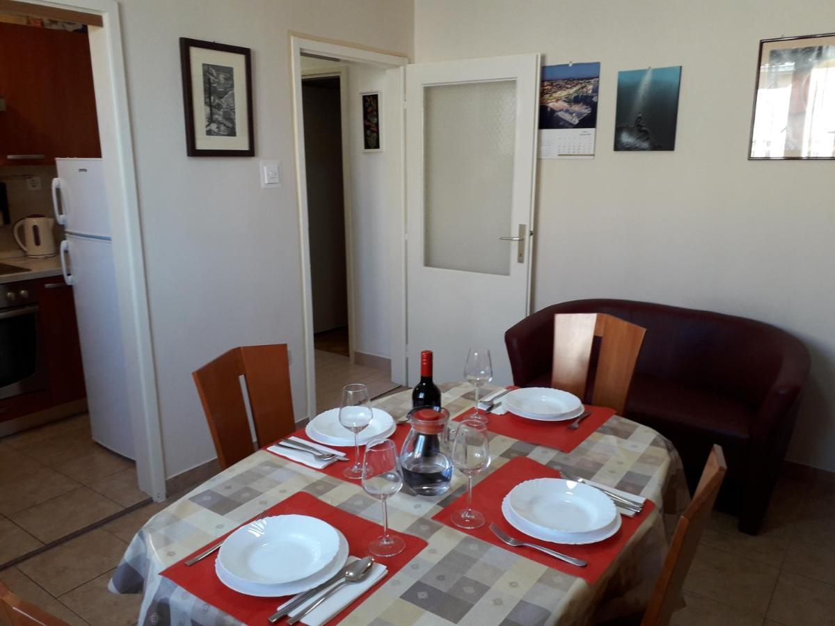 Apartments J&R Babara Biograd Na Moru Exterior photo