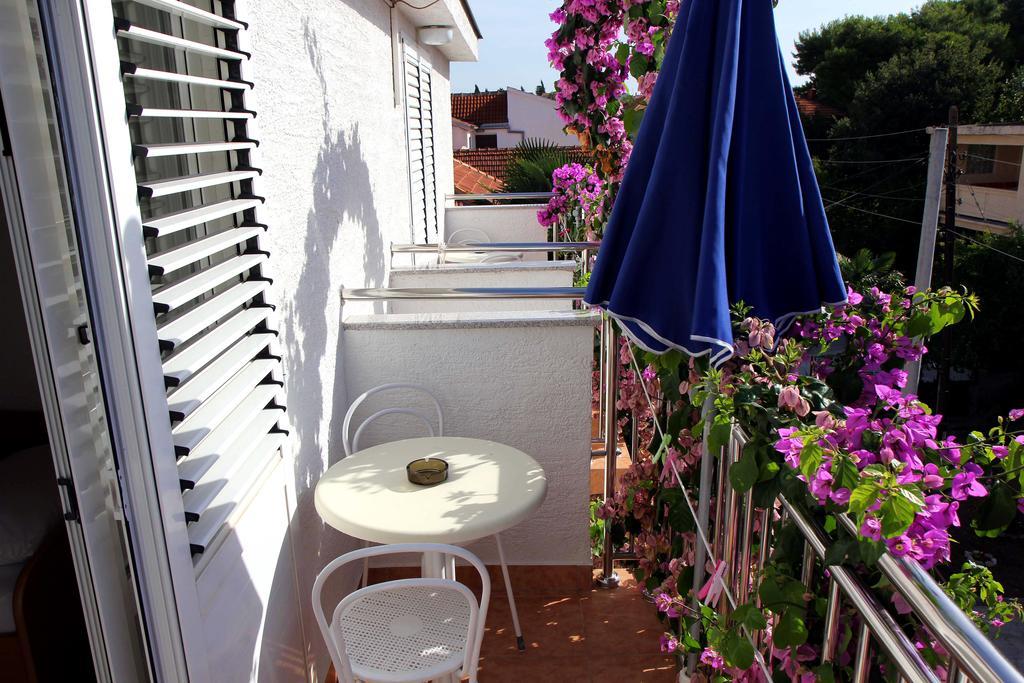 Apartments J&R Babara Biograd Na Moru Room photo