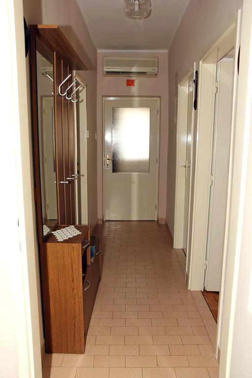Apartments J&R Babara Biograd Na Moru Room photo