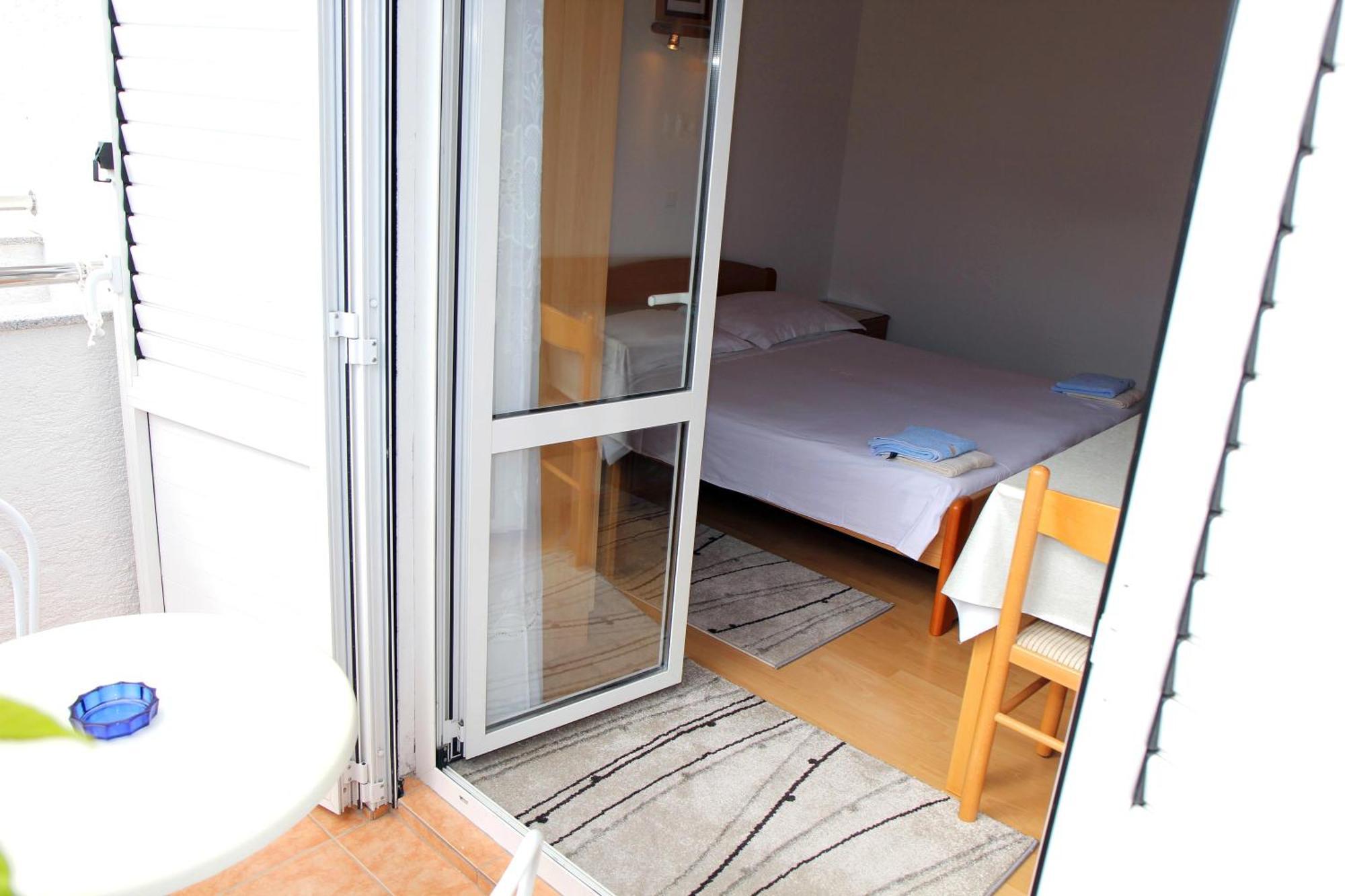 Apartments J&R Babara Biograd Na Moru Room photo